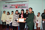 MIC sẻ chia với bệnh nhân khó khăn